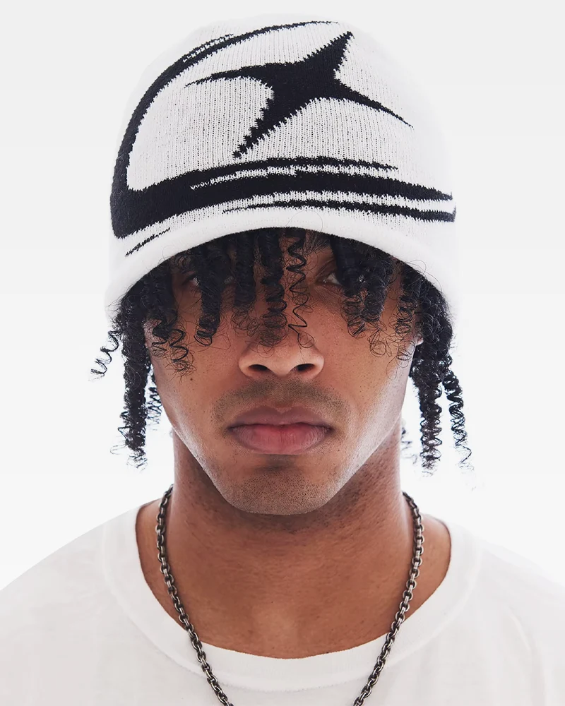 Y2K Star Beanie - immagine 4